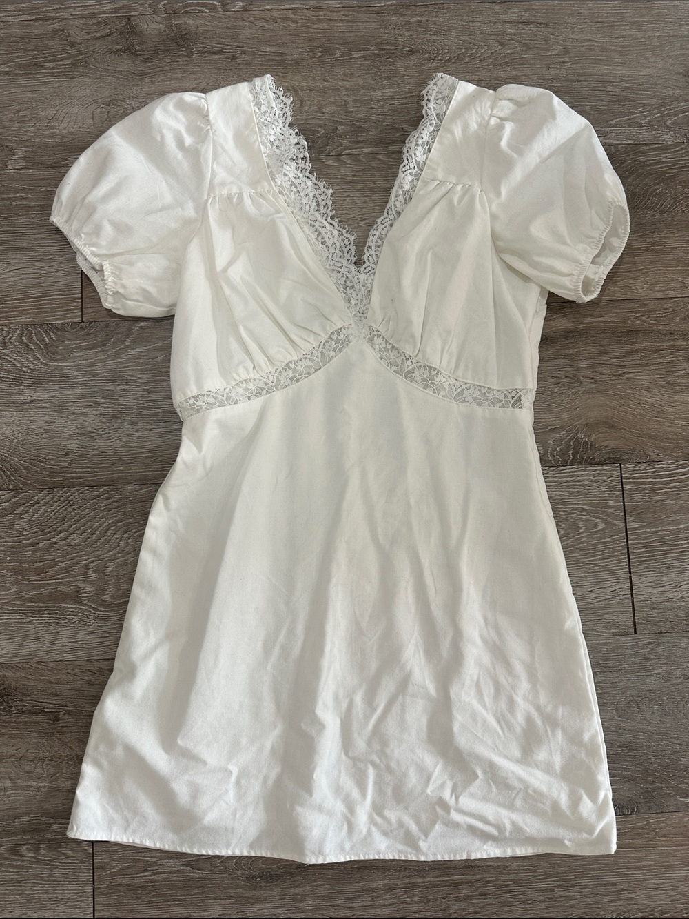 Le Lis White Lace-Trim Puff Sleeve Mini Dress